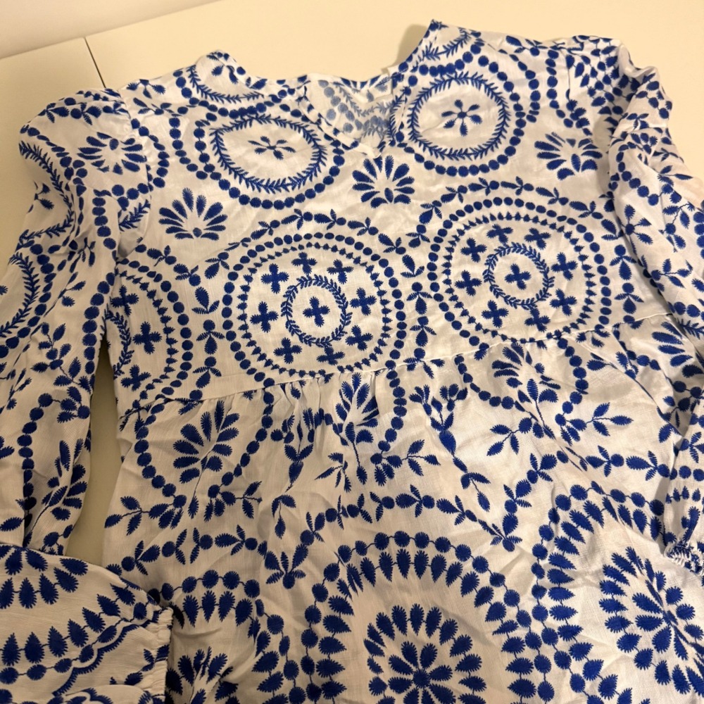 Blue White Embroidered Empire Waist Peasant Blouse Long Sleeve Small